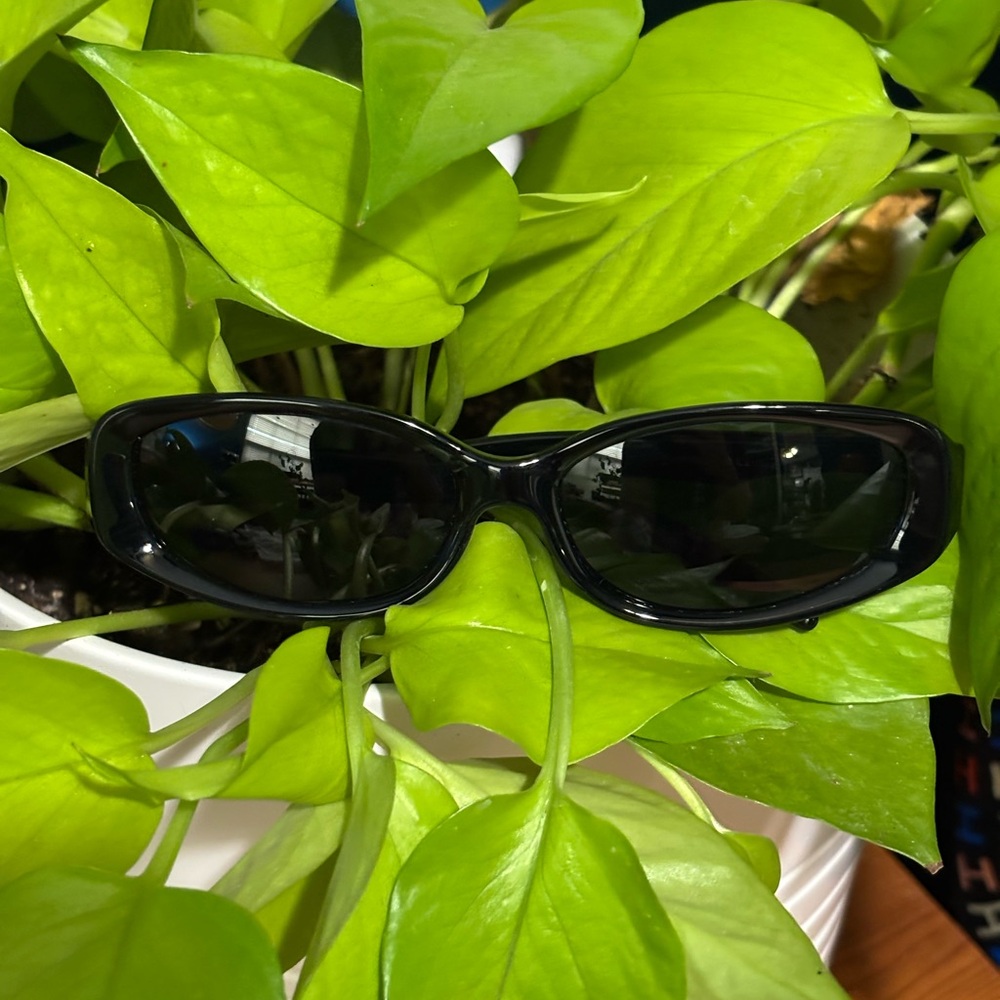 EUC Celine- Women’s Black Sunglasses - Picture 6 of 16
